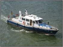 WSP 9 der Wasserschutzpolizei, aufgenommen am 16.09.2007 von der Hohenzollernbrcke in Kln aus.