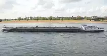 SAFFIRA Tankschiff auf dem Rhein bei D�sseldorf am 26.09.16, Heimathafen: Alblas Serdam  