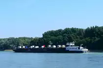 GMS  Vera , rheinabw�rts bei Neuburg/Pfalz, L=109m, 1452t, 2x1224PS, Baujahr 1974, unter Niederl�ndischer Flagge, Juli 2008