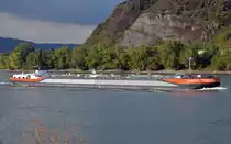 Synthese  3  Tankschiff auf dem Rhein Heimathafen: Druten, zu bergfahrend am 03.10.16, bei Andernach.