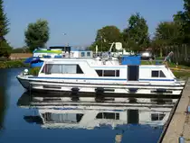 Hausboote auf dem Rhein-Rhone-Kanal bei Boofzheim/Elsa�, Aug.2016