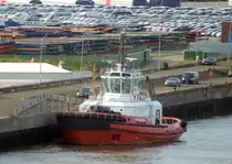 Der Schlepper RT Emotion am 28.05.17 im Hafen von Bremerhaven