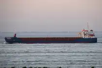 HOHE BANK , General Cargo , IMO 9505302 , Baujahr 2010 , 86 × 12.6m , 168 TEU , 17.05.2017  Cuxhaven