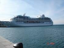 Hafen von Triest-Norditalien
Kreuzfahrschiff  Delphin  hat angelegt 13.10.2004