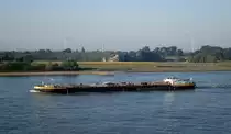 TMS Stolt Mosel (02320501 , 85,99 x 11,40m) am 07.07.2017 bei Rees auf Rhein-Bergfahrt.