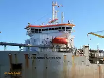 GERARDUS MERCATOR (IMO 9119335), Schornsteinmarke DJN Jan de Nul Group am Aufbau, Hamburg, Ellerholzhafen, Kronprinzenkai  /
Saugbagger-Schiff / BRZ 18.972 / Lüa 152,9 m, B 29 m, Tg 11,85 m / 2 Diesel, MAN B&W, ges. 18.900 kW (25.700 PS) 15,2 kn / Eigner: Jan de Nul Group, Singapur, Flagge: Mauritius, Heimathafen: Port Louis / gebaut 1997 bei IHC Dredgers BV, Kinderdijk, NL / 
