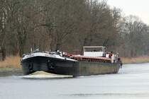 GMS Goldberg (04031090 , 67 x 8,2m) am 15.01.2018 im Sacrow-Paretzer-Kanal / UHW auf Talfahrt Höhe km 30. 