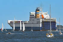 BORE SEA (IMO: 9443554, MMSI: 244130689) auslaufend Lübeck-Travemünde. Aufnahme vom 1.7.2018