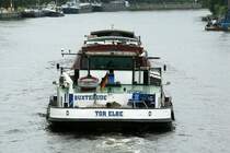 Koppelverband GMS Tor Elbe (04014120) & GSL Schwinge (04503150) am 26.06.2018 auf der Havel in Berlin-Spandau auf Bergfahrt. 