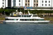 Fahrgastschiff  Theresia  an der Anlegestelle in Königswinter. Aufnahmedatum: 05.08.2018.