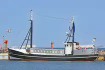 ODIN III am 29.08.2018 in Kühlungsborn.  Auf der Webseite http://fischkutter-odiniii.de/
ist zu diesem ehemaligen Fischkutter u.a. zu lesen:

Der Verein   Fischkutter ODIN III   e. V. ist eine demokratische Vereinigung von Ostsee- und Hochseeanglern.

Zum Zweck des Ostsee- und Hochseeangelns wird durch die Vereinsmitglieder der ehemalige Fischkutter  Odin III  betrieben. Im Rahmen seiner Tätigkeit nutzt der Verein den 23 m Kutter  Odin III  durch einen Nutzungsvertrag mit dem Schiffseigner.

Unser Kutterverein verbindet die maritime Tradition mit unserem Hobby das Angeln.

Unser Liegeplatz befindet sich im Jachthafen Kühlungsborn.