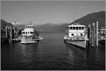 In Locarno auf dem Lago Maggiore wartet ein Tragflügelboot und das Motorschiff  Milano  auf ihre Einsätze.
24. Juni 2015