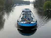 TMS Reinhold Deymann (04803740 , 85 x 9,58m) am 27.11.2018 auf der Havel in Berlin-Pichelswerder unterhalb der Freybrücke zu Berg.  