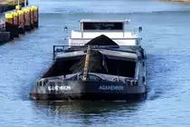 GMS Agamemnon (EIN:02319271)Maschine Deutz 1000 PS am 17.02.2019 beim einfahren in die Schleuse Datteln WDK.