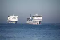 Seagard und Nils Holgersson am 24.02.2019 vor Warnemünde.