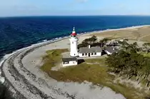 Sletterhage Fyr und das Südende der Halbinsel Helgenæs. Drohnenaufnahme aus 35m Höhe; 03.03.2109