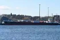 Das Tankschiff Süllberg (IMO: 9100114) war Anfang April 2019 am Skandinavienkai in Travemünde zu sehen.