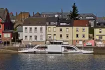 Moselfähre Santa Maria am Anleger auf der luxemburgischen Seite in Wasserbillig. 21.04.2019