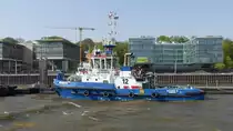 BUGSIER 12 (3) (IMO 9808247) am 23.4.2019, Hamburg, Elbe, Schlepperponton Neumühlen /
In den Farben der Fairplay Towage, da sie als FAIRPLAY XVIII  in Stettin im Einsatz war /
ASD-Schlepper,  (Azimuth Stern Drive), offshore-, salvage-, and firefighting-services Tug, für Tiefsee-, Küsten- und Hafen-Schleppdienste  /  BRZ 491 / Lüa 32 m, B 12,5 m, Tg 6 m / 2 Diesel, ABC Typ 12 DZC 1000-168-A, ges. 5.000 kW (6.800 PS), 2x Schottel SRP 4000 CP, 14 kn, Pfahlzug 86 t, max. 88,6 t  / gebaut bei Bogazici-Werft in Istanbul, Indienststellung  1.8.2017  /
