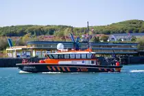 PATRIOT der BRAVEHEART MARINE vor dem sogenannten  Glasbahnhof  im Sassnitzer Hafen. - 13.05.2019
