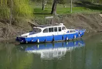 Motoryacht  SATURN  auf dem Rhein-Seitenarm in Bad-Honnef - 30.03.2019
