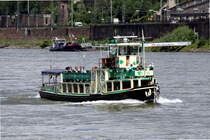 FGS Cäcilia (ENI:04303190) Baujahr:1931 L.24,70m B.4,46m Tiefgang:0,87m am 92.05.2019 bei Koblenz zu Tal.