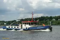DEEPENSCHRIEWER II am 21.8.2019, Hamburg, Elbe vor dem  Bubendeyufer  /

Mess- und Peilschiff der HPA / Lüa 27,5 m, B 8,6 m, Tg 1,35 m / 2 Diesel ges. 294 kW, 400 PS, 2 VSP, Freifahrt 7 kn, Messfahrt 4 kn / gebaut 1970 bei Menzer, HH-Bergedorf /
Aufgabe: Hydrographische Vermessung der Hafengewässer des Hamburger Hafens mittels eines
Flächenlotsystems. Überwachung der Solltiefen sowie der Topographie der Gewässersohle hinsichtlich morphologischer Veränderungen.
