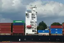 SYNERGY BUSAN (IMO 9450571)  am 21.8.2019, Hamburg auslaufend, Schornsteinmarke, Elbe Höhe Bubendeyufer /
 
Ex-Name: YM BUSAN  bis 01.2019 /

Containerschiff / BRZ 40.030 / Lüa 257 m, B 32 m, Tg 12,6 m / 1 Diesel, MAN B & W 8K90MC-C , 36.560 kW ( 49.720 PS), 24 kn gebaut 2009 in Südkorea / Flagge+Heimathafen: Hongkong / 
