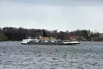 TMS Dettmer Tank 132 (02338105 , 86 x 9,60m) am 30.03.2020 im Jungfernsee / Sacrow-Paretzer-Kanal / UHW auf Bergfahrt nach Berlin-Spandau.