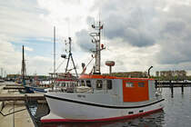 TRA 16 am 01.05.2020 im Hafen von Lübeck-Travemünde