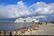 Kreuzfahrtschiff  AIDAprima  der Carnival Corporation & plc liegt im Hafen von Tallinn (EST). [7.10.2019 | 13:37 Uhr]
