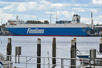 FINNSKY (IMO 9468906, Baujahr 2012, 189 x 26 m) am 14.05.2020 am Skandinavienkai in Lübeck-Travemünde