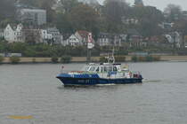 WS 31 (ENI 04810150) (H 3431) am 11.11.2020. Hamburg, Elbe Höhe Övelgönne /
Schweres Hafenstreifenboot der Wasserschutzpolizei Hamburg / Lüa 17,65 m, B 4,9 m, Tg 1,61 m / 1 Diesel, MAN, 420 kW (571 PS) / gebaut 2002 bei Barthel Werft, Derben, Sachsen Anhalt /
