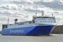 CORONA SEA (IMO 9357597,Transfennica) am 25.04.2021 auf der Trave unweit Skandinavienkai Lübeck-Travemünde