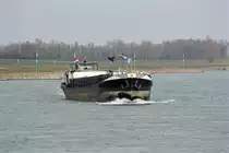 GMS PROVOLARE (ENI:02314859) L.67,17 m B.7,20 m T 837 Baujahr 1961 Flagge Niederland auf dem Rhein am 20.03.2022 zu Berg in Xanten.