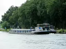 GMS  ANNABELLE  (04403910 , 67 x 8,20m) am 05.07.2022 im Sacrow-Paretzer-Kanal /  UNTERE HAVEL-WASSERSTRASSE Höhe Schlänitzsee auf Talfahrt.