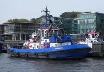  Fairplay IX , IMO 9725093, am 23.10.2022 im Hamburger Hafen. Der knapp 30 m lange Schlepper wurde 2015 gebaut und hat eine Maschinenleistung von 6001 kw (etwas über 8000 PS).