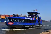 WILHELMSBURG , Fähre , ENI 04806970 , 30 x 8m , Baujahr 2013 ,  02.04.2025 , Bubenday Ufer - Hamburg