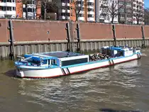 Barkasse KLEIN FRITZCHEN der Abicht Elbreederei am 03. April 2025 auf der Elbe. 



    