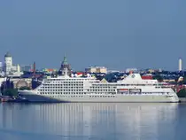 SILVER-SHADOW (IMO-9192167; L=186x24,8mtr; 184 Kabinen bei max. 388 Passagiere; Crew:295) hat in Helsinki angelegt; 250714
