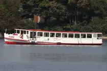 „Alsterdampfer“ EILBEK; Eigner/Betreiber: ATG; Aufnahmeort: Alster (Binnenalster) Hamburg, Deutschland; Datum: 26.08.2025; Info: (H6036). Das Bild zeigt die EILBEK vom Ballindamm aus betrachtet.