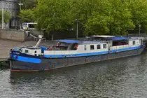 FGS LA MAR, Schiff f�r Rad und Schiffreisen, lag in Maastricht am Kai. 09.2025
Das Schiff wurde im Jahr 2000 zu einem Passagierschiff umgebaut, kann 24 Personen an Bord nehmen.
