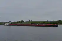 Schubboot Mover 2, hat die Schleuse von Lanaye mit ihrem Leichter verlassen. 09.2025