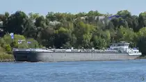 Hier zu sehen das Tankmotorschiff ENJOY (ENI: 02329914), welches Ende September 2025 auf dem Rhein bei Duisburg unterwegs war.