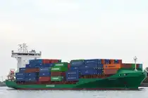 Die ELBRUNNER ex. MARE IMO-Nummer:9395563 Flagge:Zypern ex. Deutschland Länge:139.0m Breite:22.0m Baujahr:2009 Bauwerft:Hegemann Rolandwerft,Berne Deutschland am 20.09.25 vor Hamburg Teufelsbrück aufgenommen.