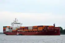 Die SONGA PANTHER IMO-Nummer:9947732 Flagge:Liberia Länge:172.0m Breite:29.0m Baujahr:2023 Bauwerft:Huanghai Shipbuilding,Weihai China auslaufend aus Hamburg vor Teufelsbrück am 20.09.25