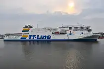 NILS HOLGERSSON , Passenger/Ro-Ro Cargo Schiff , IMO 9865685 , Baujahr 2022 , 229.00 x 31.00 m , Rostock-Warnemünde , 10.09.2025