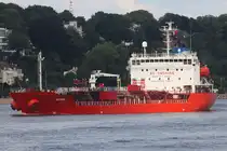 Tankschiff NQ ROSA; Aufnahmeort: Elbe/Hafen Hamburg, Deutschland; Datum: 14.07.2025; Info: (IMO 9304318) Das Bild zeigt die NQ ROSA vom Bubendey Ufer aus betrachtet.