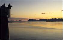 Der Ausguck des Hurtigrutenschiffes  Kong Olav , 1991 gegen Mitternacht n�rdlich der Lofoten aufgenommen. (Matthias)