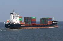 Schiffsname: TONGAN / IMO: 9371402 / Rufzeichen: DFHA2 / Heimatland: DEUTSCHLAND / Heimathafen: HAMBURG / Baujahr: 2007 / Werft: NAVAL, GIJON (ESP) / Baunummer: 701 / BRZ: 10.965 / L�nge �.A.: 139,30 m / Breite: 22,80 m / Tiefgang: 8,70 m / kW: 9.600 / Geschwindigkeit: 19,3 Knoten / Kapazit�t: 925 TEU / Eigner: Aris Rosen SA, Panama City, Panama / Fotografiert am 26.07.2008 bei Cuxhaven H�he Steubenh�ft